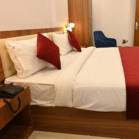 Hotel Down Town Paschim Vihar Delhi (National Capital Territory of India) Exterior foto
