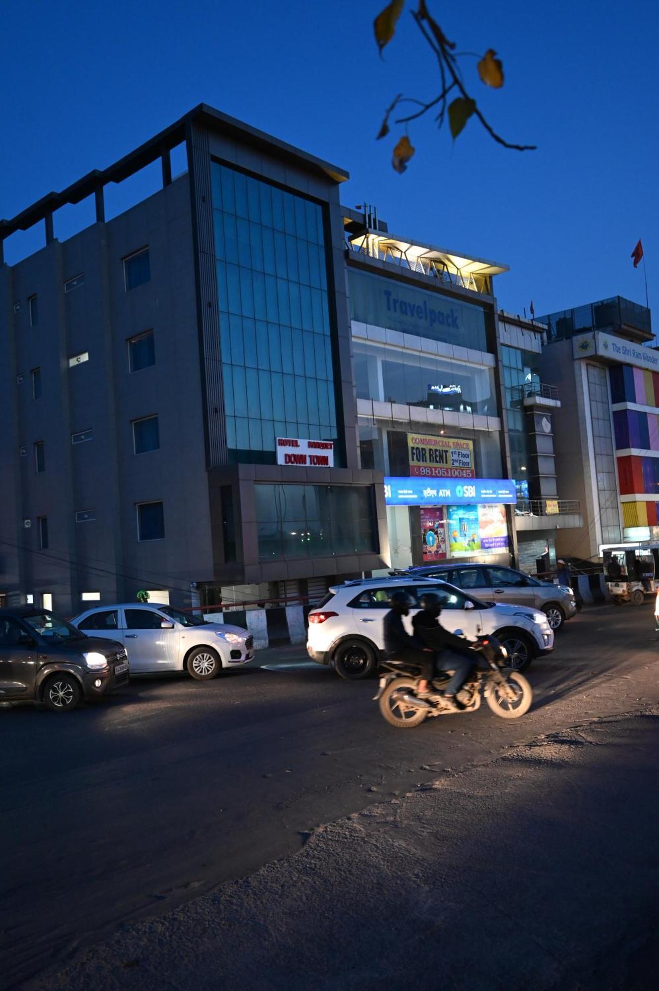 Hotel Down Town Paschim Vihar Delhi (National Capital Territory of India) Exterior foto