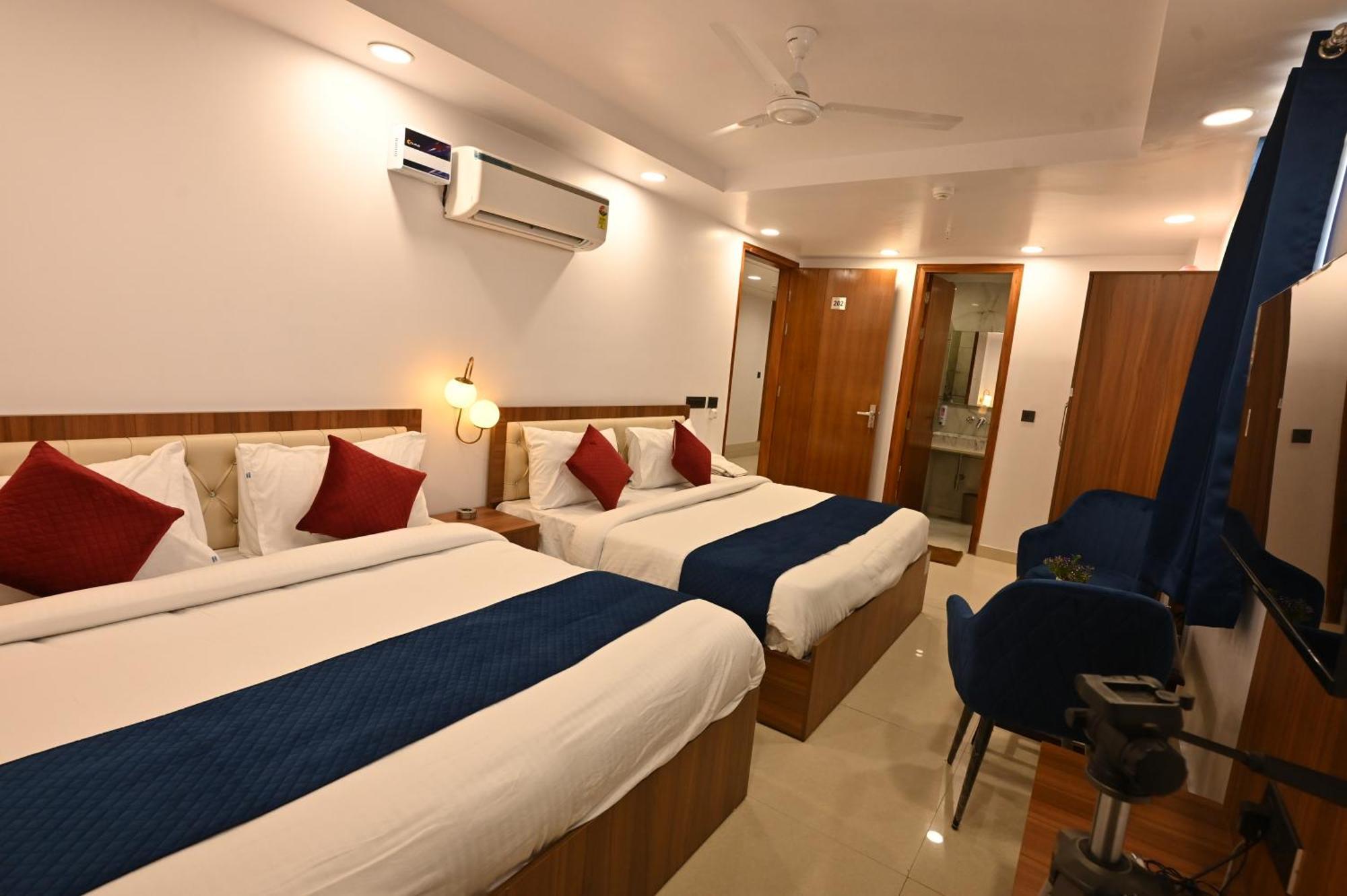 Hotel Down Town Paschim Vihar Delhi (National Capital Territory of India) Exterior foto