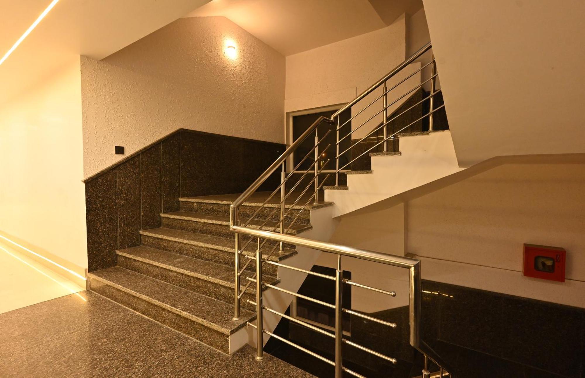 Hotel Down Town Paschim Vihar Delhi (National Capital Territory of India) Exterior foto
