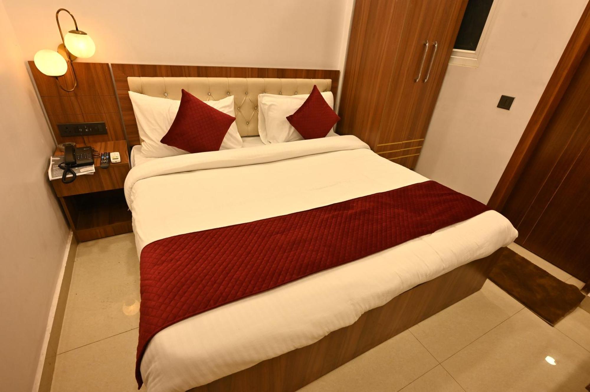 Hotel Down Town Paschim Vihar Delhi (National Capital Territory of India) Exterior foto