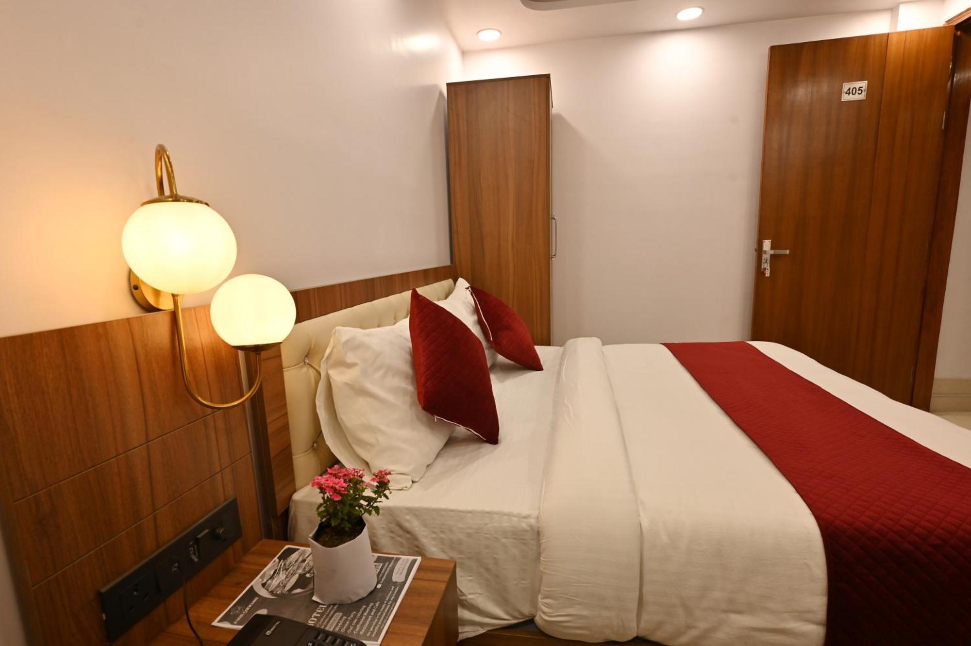 Hotel Down Town Paschim Vihar Delhi (National Capital Territory of India) Exterior foto