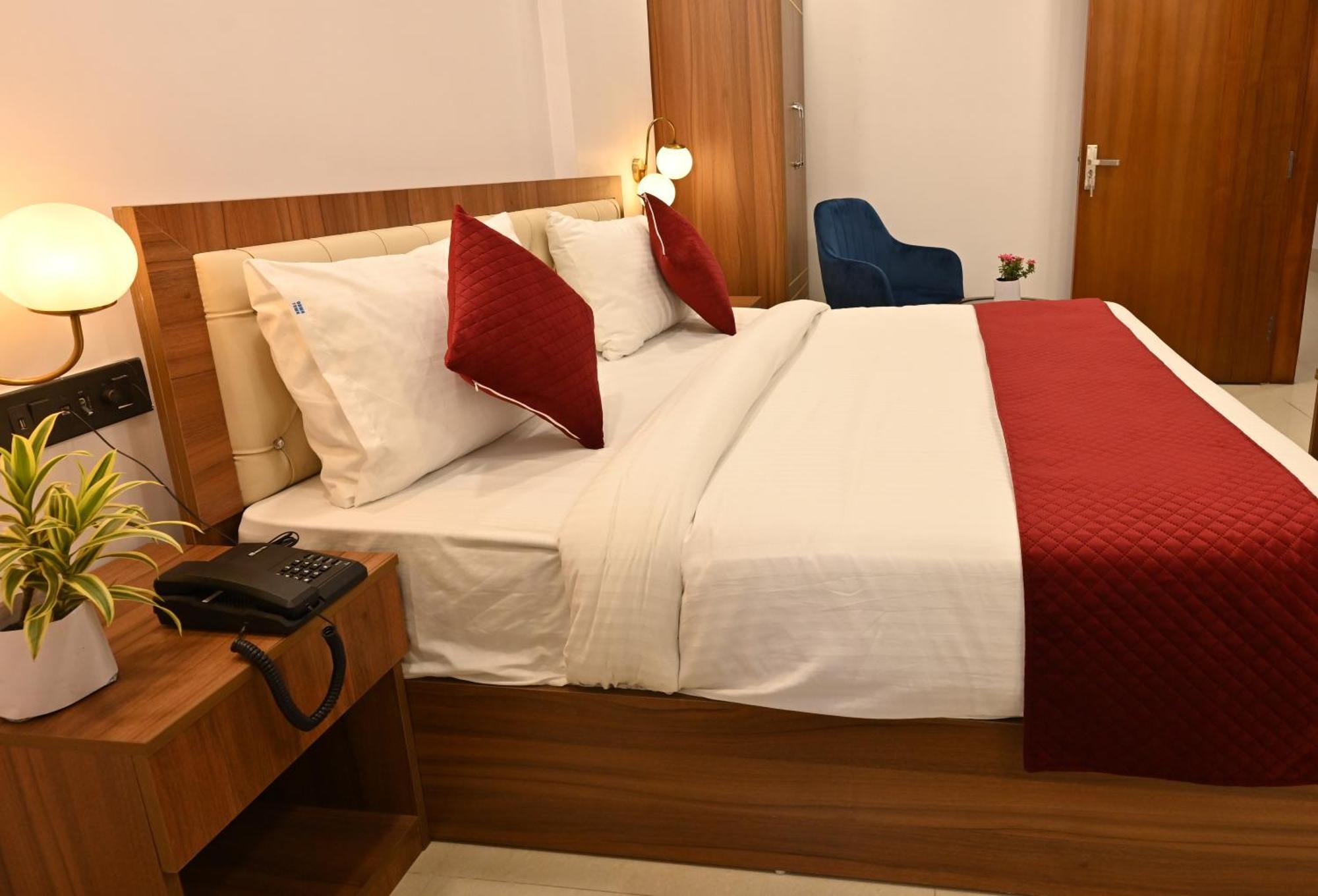 Hotel Down Town Paschim Vihar Delhi (National Capital Territory of India) Exterior foto